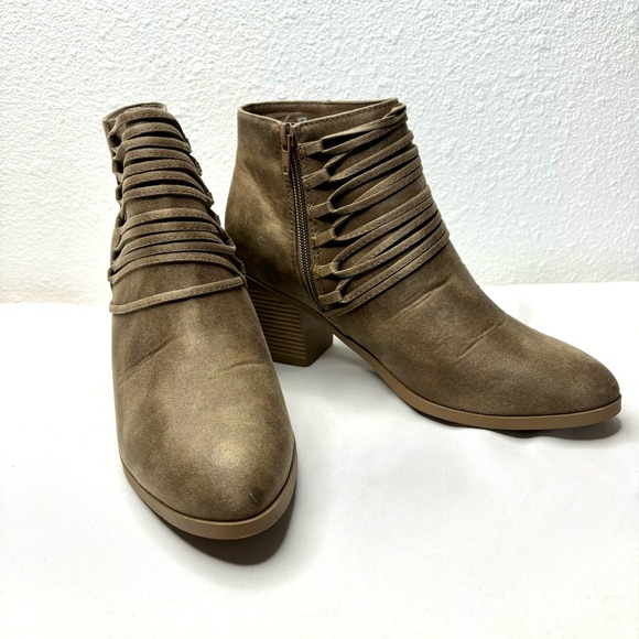 Cowboy style booties size 8.5 - Picture 3 of 5